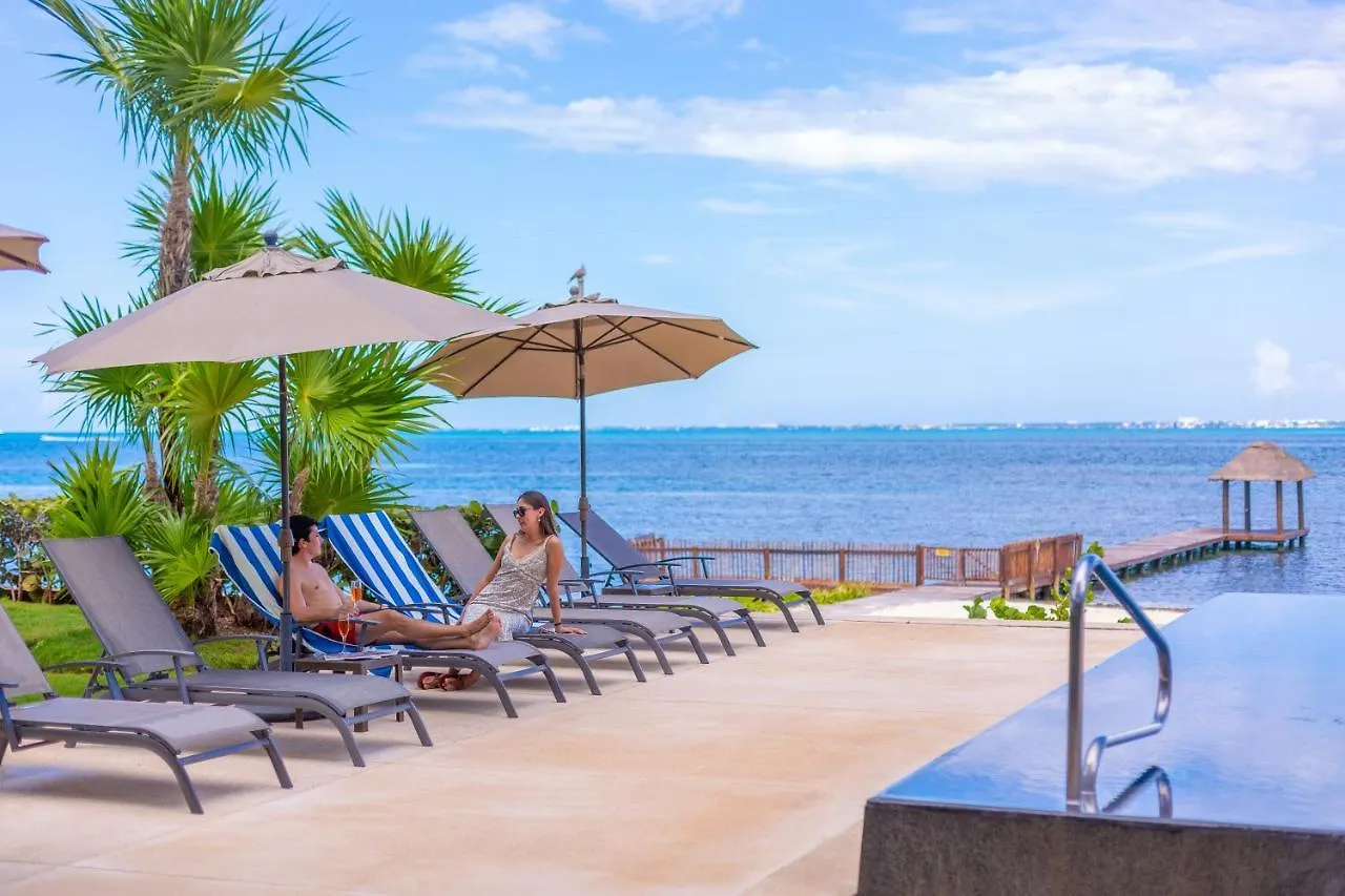 Naima Luxury Beachfront Apartments (Adults Only) Cancún