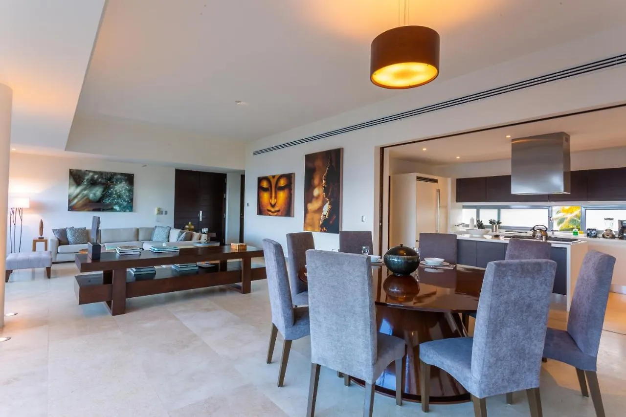 Naima Luxury Beachfront Apartments (Adults Only) Cancun Mexico