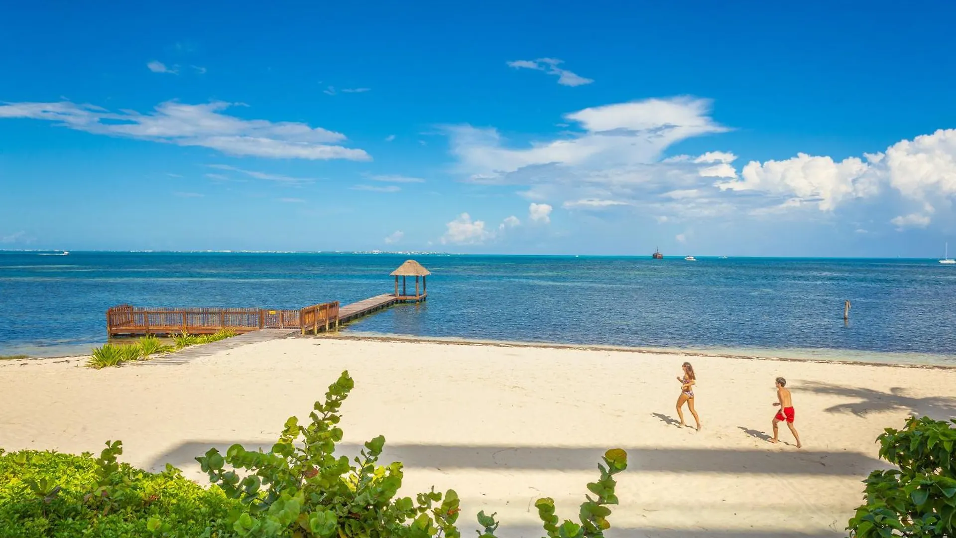 Aparthotel Naima Luxury Beachfront Apartments (Adults Only) Cancun