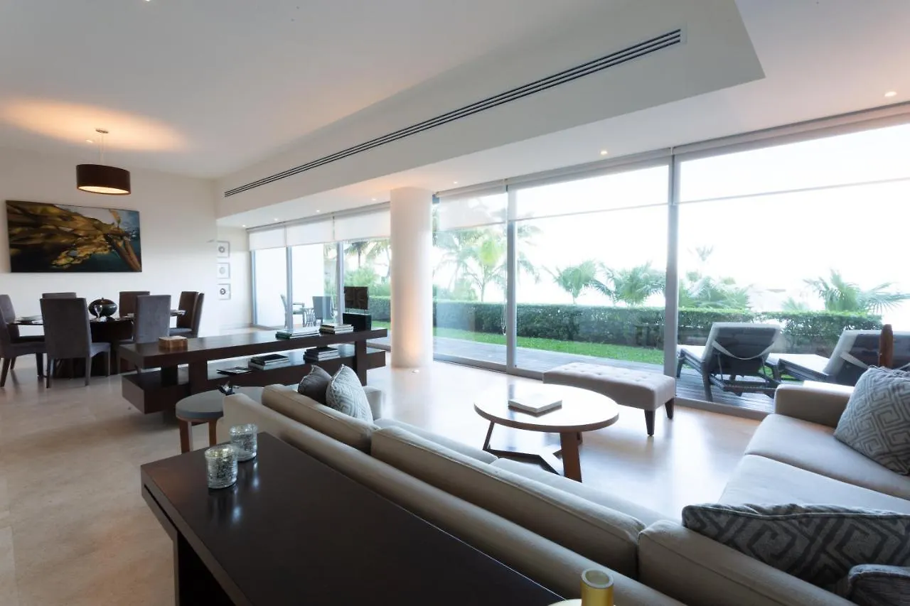 Naima Luxury Beachfront Apartments (Adults Only) Cancun Aparthotel