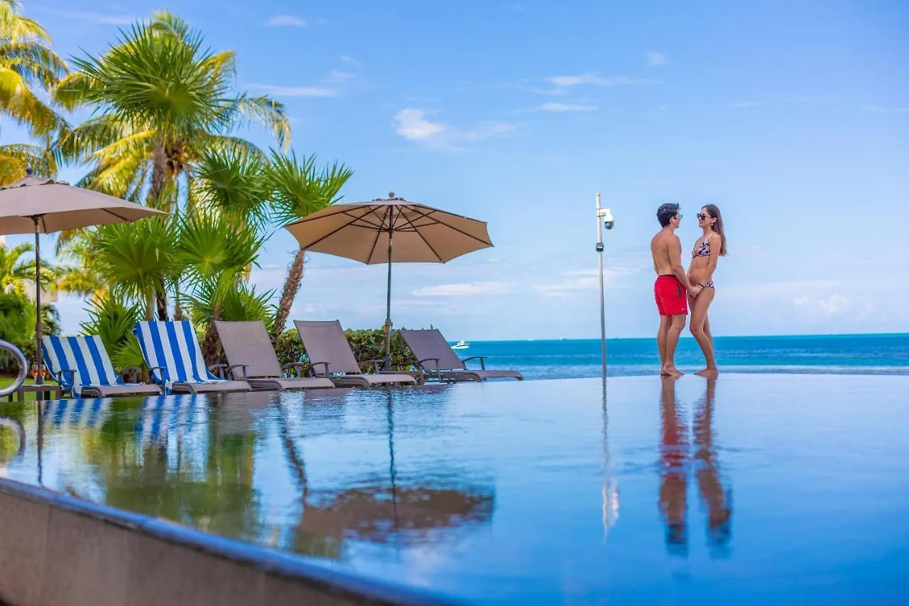 Naima Luxury Beachfront Apartments (Adults Only) Cancun 0*,