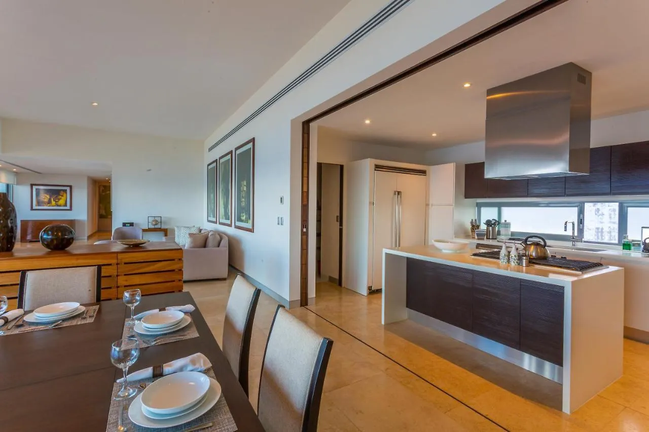 Naima Luxury Beachfront Apartments (Adults Only) Cancun Mexico