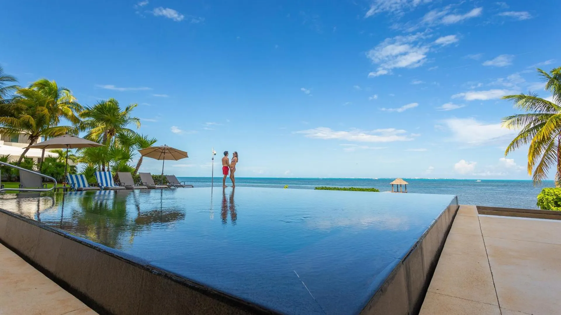 Naima Luxury Beachfront Apartments (Adults Only) Cancun Aparthotel